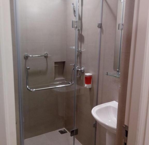 Номер Superior, Ginger  Pune  Pimpri