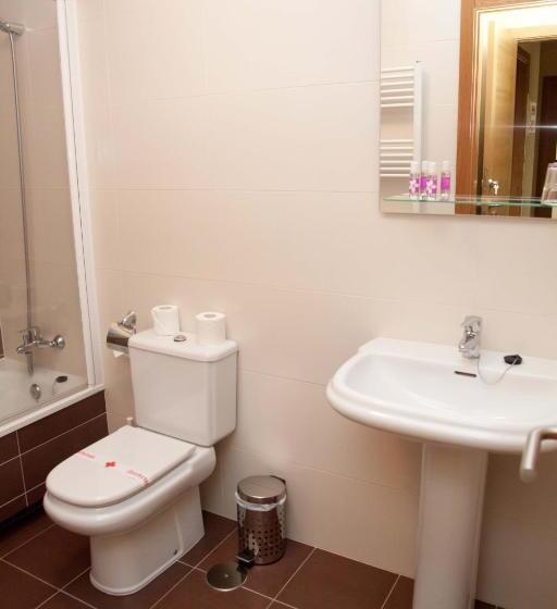 Номер Стандарт, Hostal Casasnovas
