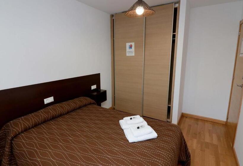 Номер Стандарт Индивидуальный Совместная Ванная, Hostal Casasnovas