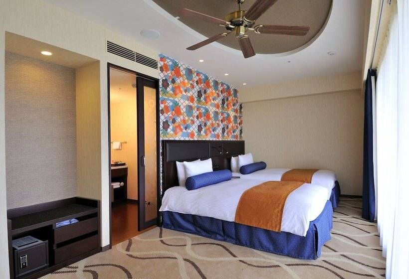 Номер Deluxe, Loisir Spa Tower Naha