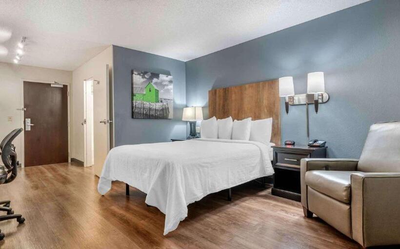 Студия Стандарт, Extended Stay America Premier Suites   San Francisco   Belmont