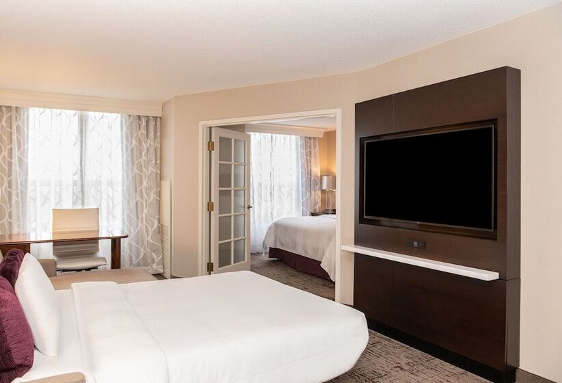 이그제큐티브 스위트, Chicago Marriott Suites Deerfield