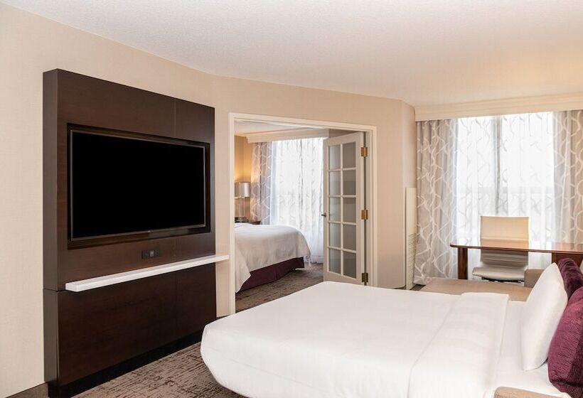 이그제큐티브 스위트, Chicago Marriott Suites Deerfield