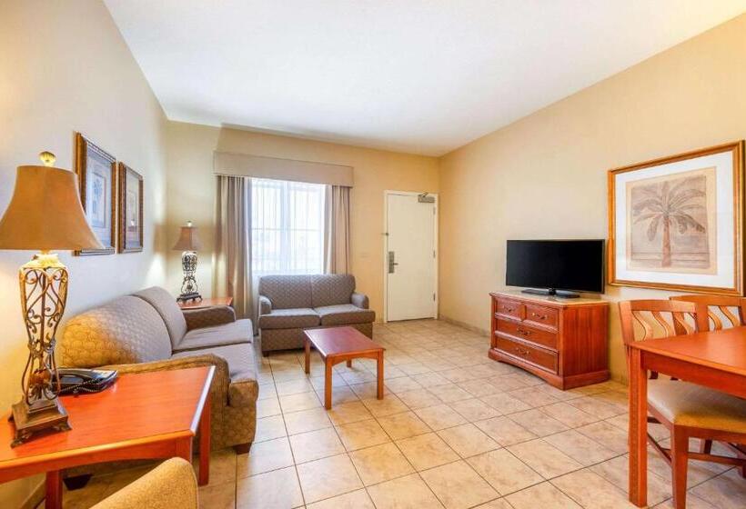 스위트 킹사이즈 침대, Clarion Inn Ormond Beach At Destination Daytona
