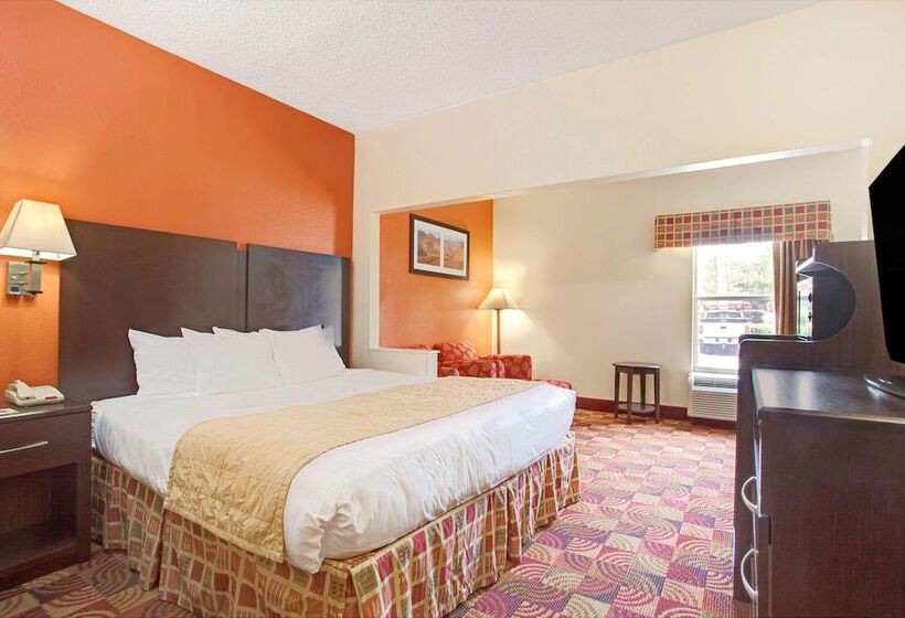 Люкс Повышенной Комфортности, Days Inn & Suites By Wyndham Ridgeland