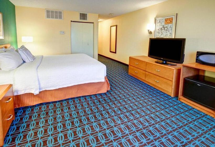 带大床的标准间, Fairfield Inn & Suites By Marriott Saratoga Malta
