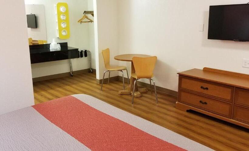 프리미엄 룸, Fairbridge Inn Express North Lima