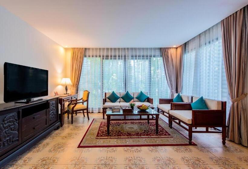 스탠다드 스튜디오, Palace Residence & Villa Siem Reap