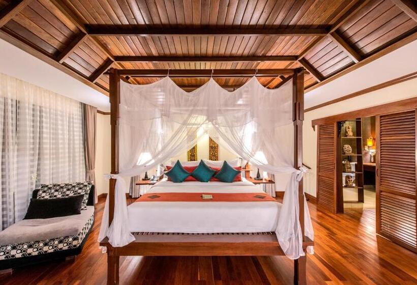스탠다드 스튜디오, Palace Residence & Villa Siem Reap