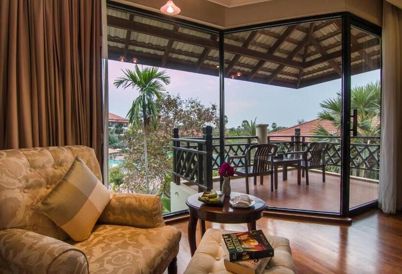 디럭스 룸 가든 전망, Palace Residence & Villa Siem Reap