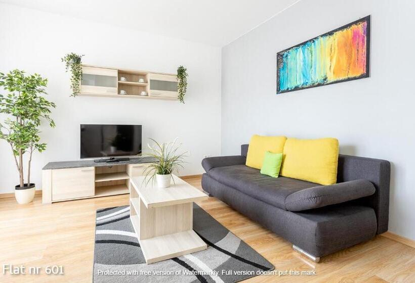 Апартаменты Deluxe 1 Спальня, Corvin Plaza Apartments & Suites