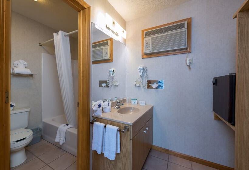 ２ダブルベッドのスタンダードルーム, Americas Best Value Inn & Suites Lake George