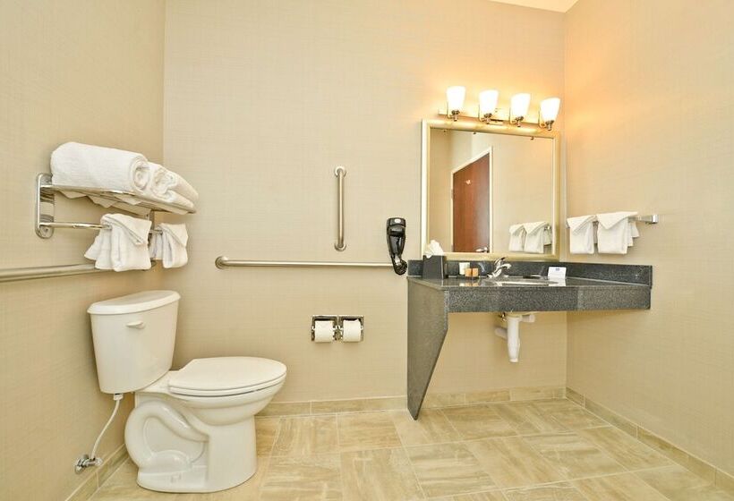 סוויטה, Green Mill Village Hotel & Suites, Bw Signature Collection