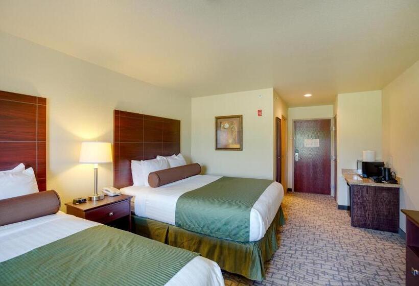 Номер Стандарт, Cobblestone Inn & Suites  Clintonville