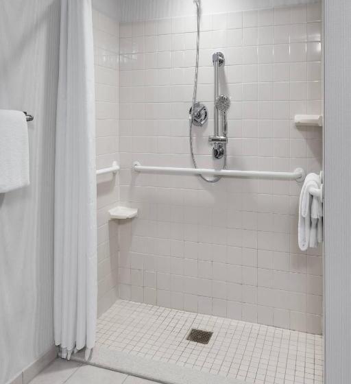 Стандартный Номер Кровать Кинг, Courtyard By Marriott Portland Airport