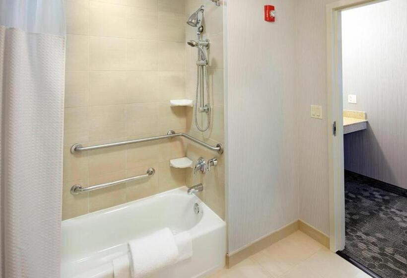 Стандартный Номер Кровать Кинг, Courtyard Pittsburgh Greensburg