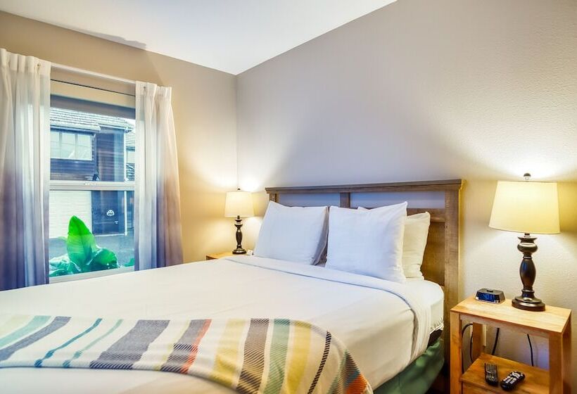 Люкс, Inn At Haystack Rock