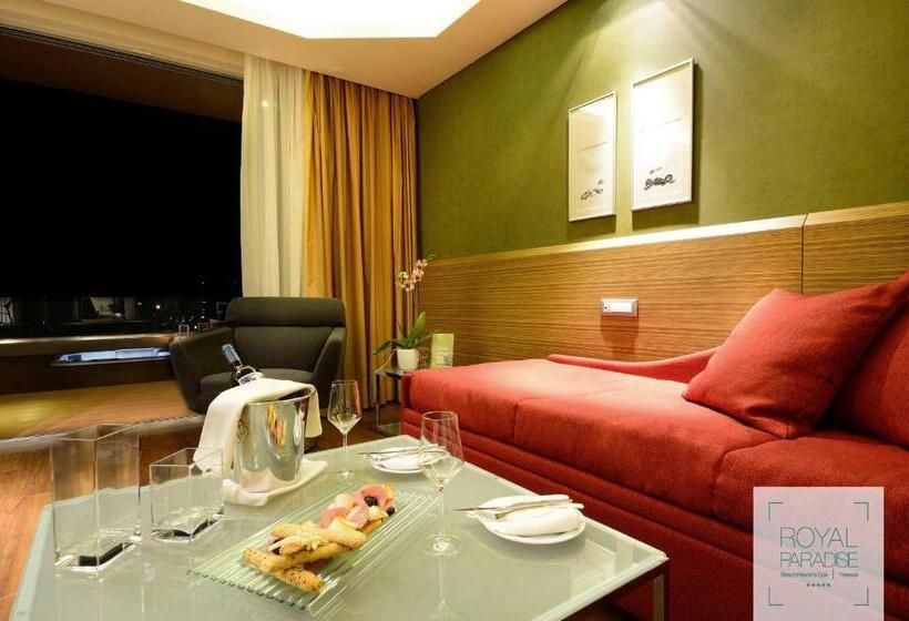 스위트, Royal Paradise Beach Resort & Spa