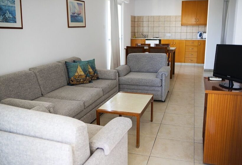 آپارتمان اقتصادی دو خوابه, Sun Hall Beach Hotel Apartments