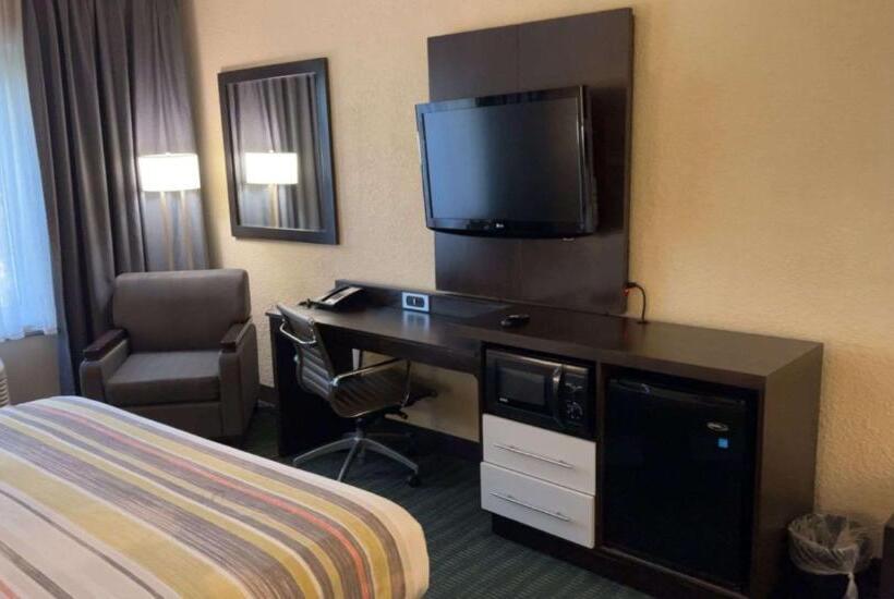 Номер Стандарт Кровать Кинг Адаптированный для Инвалидов, Surestay Plus Hotel By Best Western Vero Beach