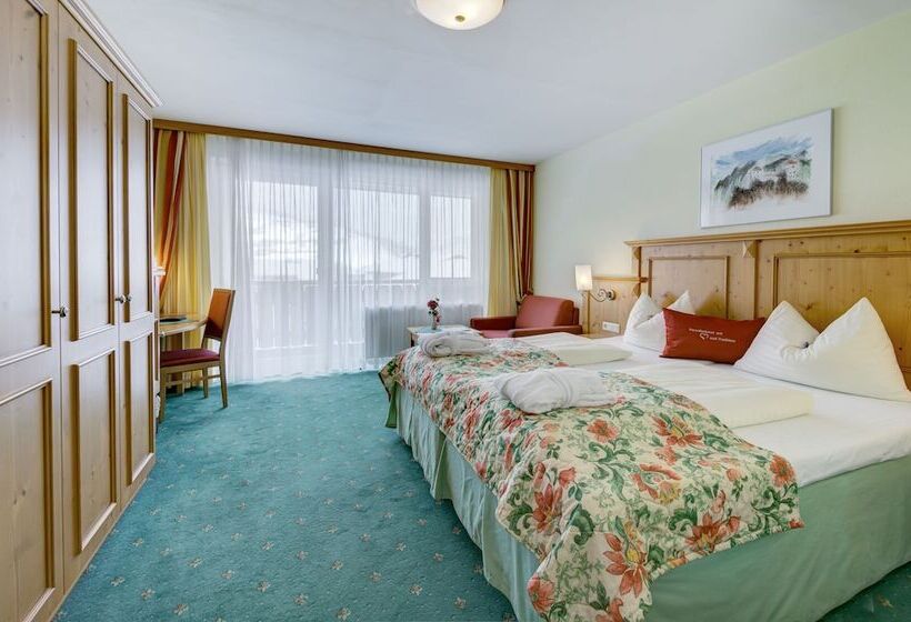 اتاق استاندارد با چشم‌انداز کوهستان, Vötter S Hotel In Kaprun Am Kitzsteinhorn   Skibus Direkt