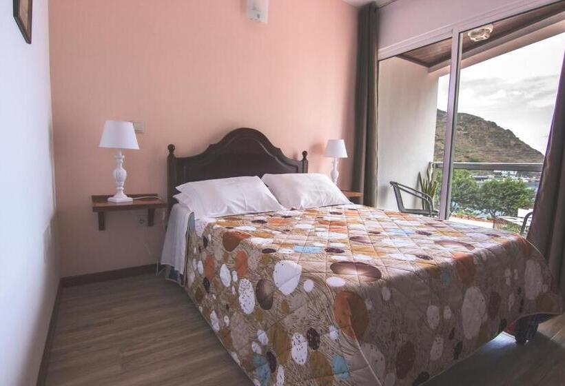 スタンダードルーム, Residencial Familia