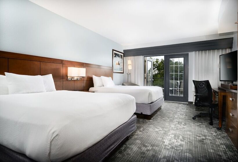 Номер Стандарт 2 Двуспальные Кровати, Courtyard By Marriott New Braunfels River Village