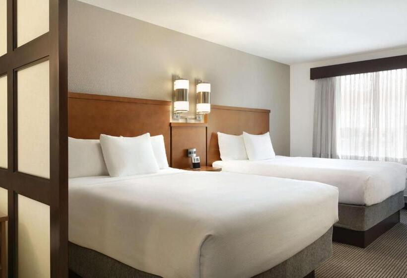 带2个双人床的标准工作室, Hyatt Place Portland Airport/cascade Station
