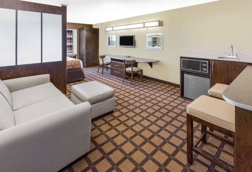 Люкс, Microtel Inn & Suites By Wyndham Ozark