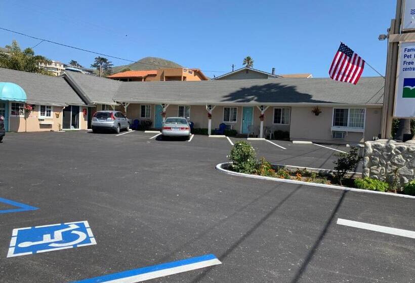 Номер Стандарт Трехместный, Central Coast Inn  Cayucos