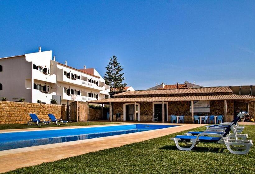 Апартаменты 2 Спальни Вид на Море, Tonel Apartamentos Turisticos