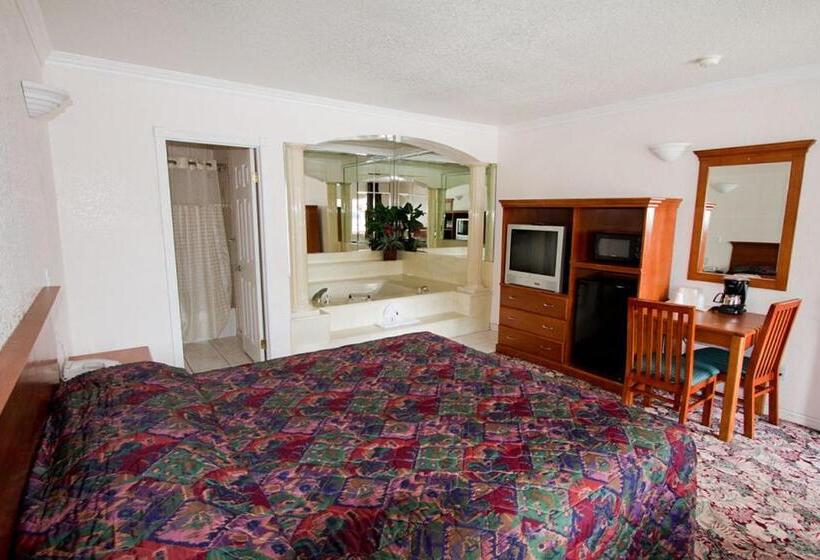 Стандартный Номер Кровать Кинг, West Coast Inn   Near Gem Theatre