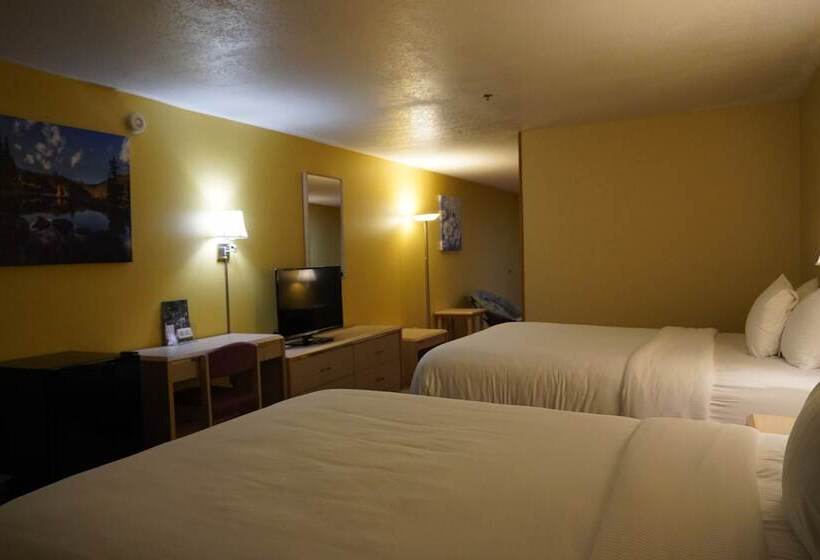 Family Suite, Timberland Inn & Suites