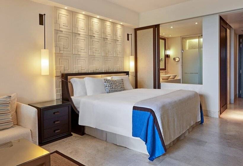 Номер Deluxe Вид на Море Боковой, The Romanos, A Luxury Collection Resort, Costa Navarino
