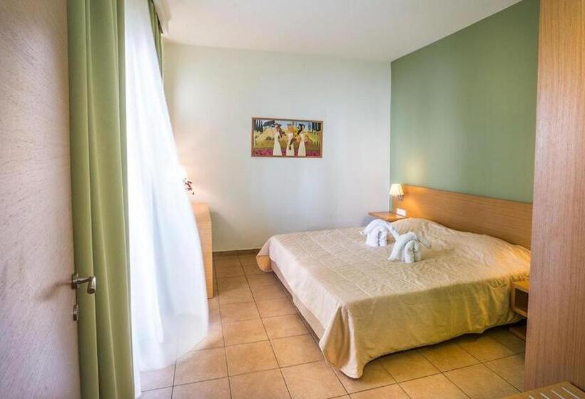 آپارتمان 1 خوابه, Athina Beach Hotel