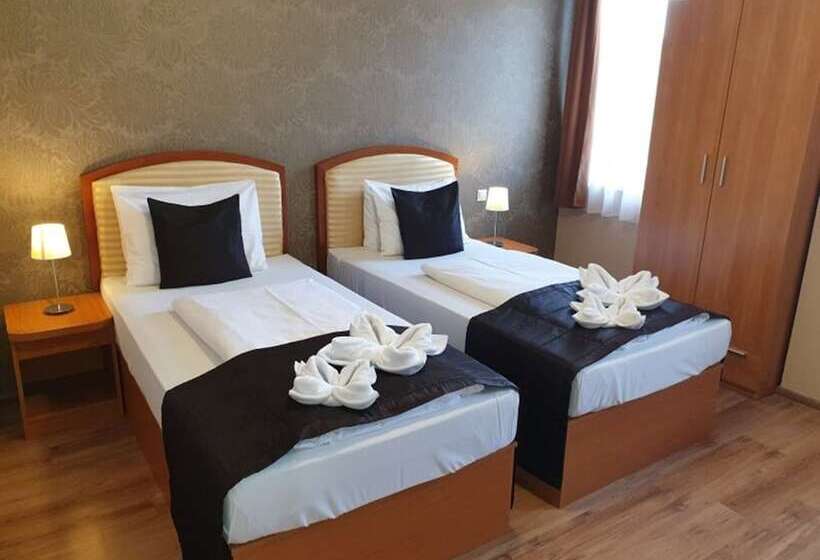 스탠다드 룸, Six Inn Hotel Budapest