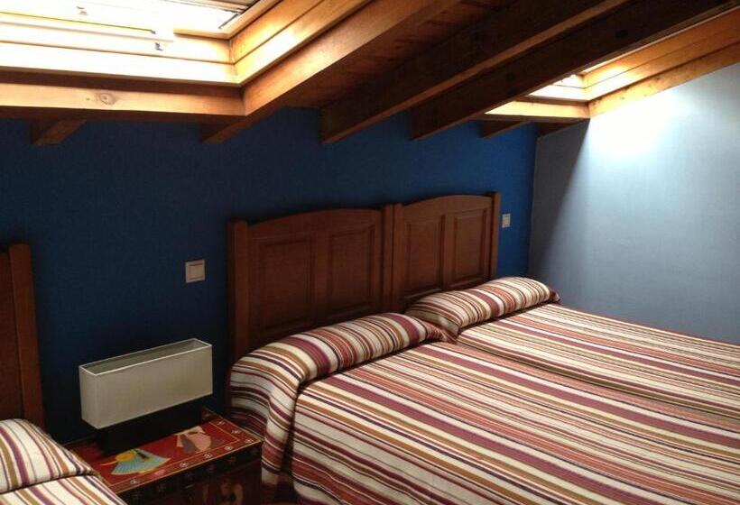 스탠다드 트리플 룸, Hosteria San Emeterio