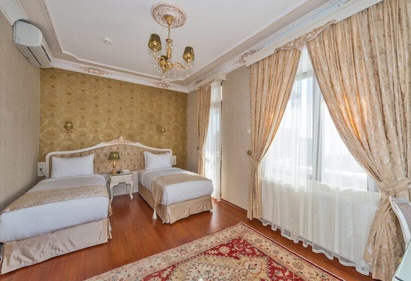 デラックストリプルルーム, Enderun Hotel Istanbul
