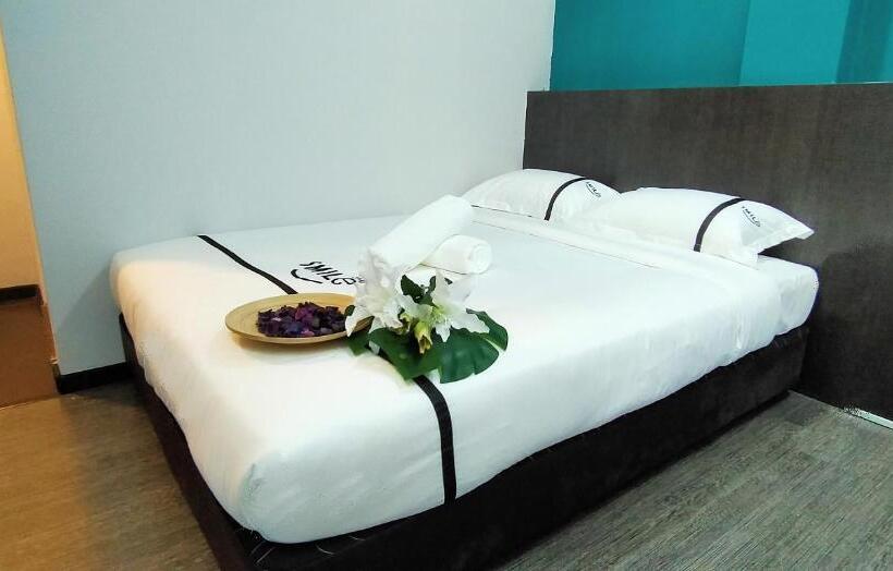 Номер Стандарт, Smile Hotel Petaling Jaya Ss2