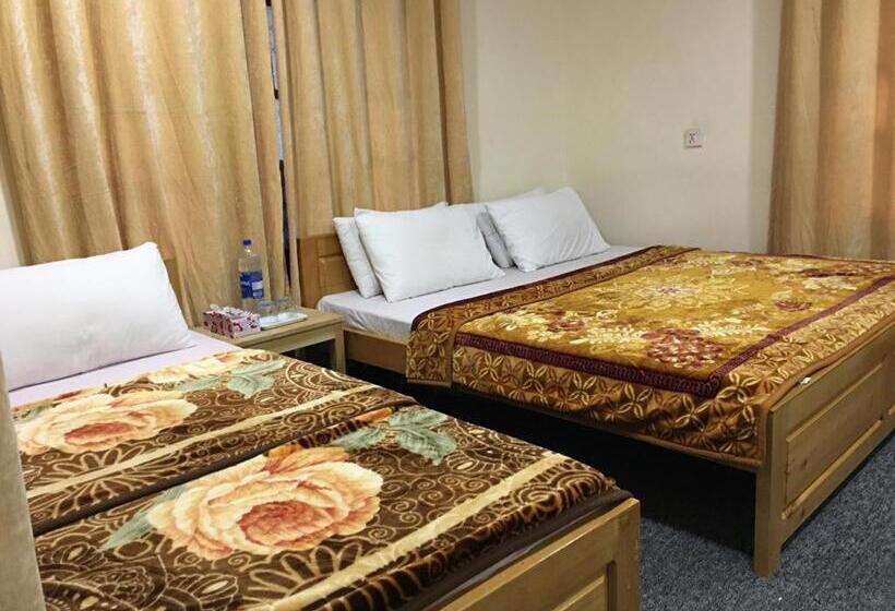 اتاق خانوادگی با چشم‌انداز باغ, Chitral Inn Resort