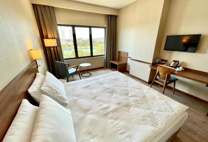 اتاق سوپریور, Türkmen Riverside Hotel Adana