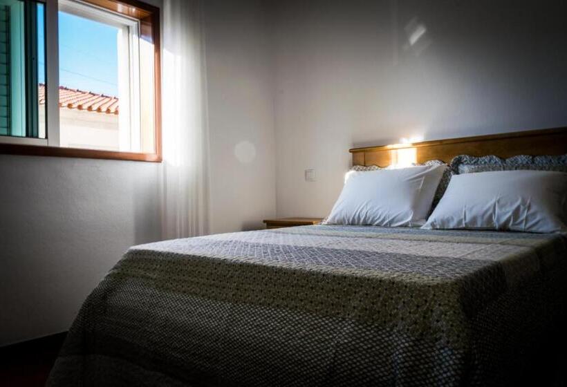 Номер Deluxe с Балконом, Hostel Encostas Do Douro