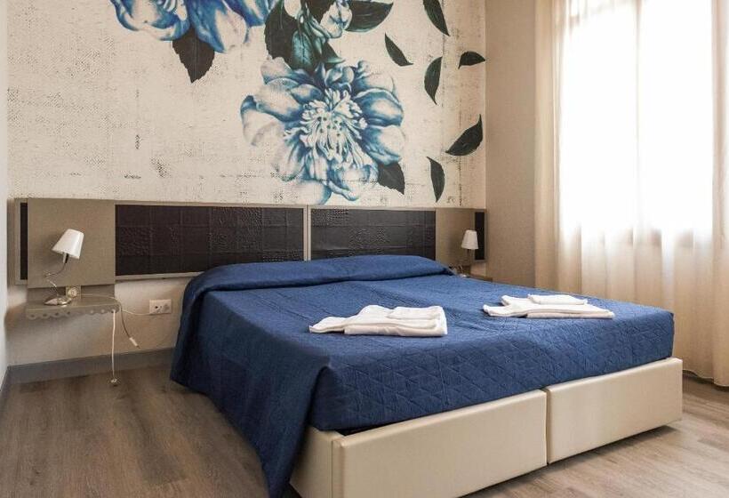 Номер Deluxe Вид на Город, Albergo Leon D Oro