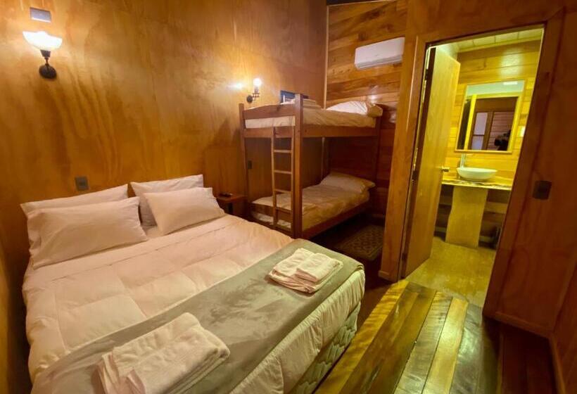 패밀리 룸, Hostal Caulle