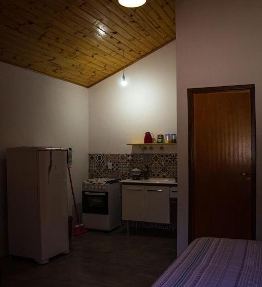 Шале 1 Спальня, Hospedaria Chalés Das Acácias