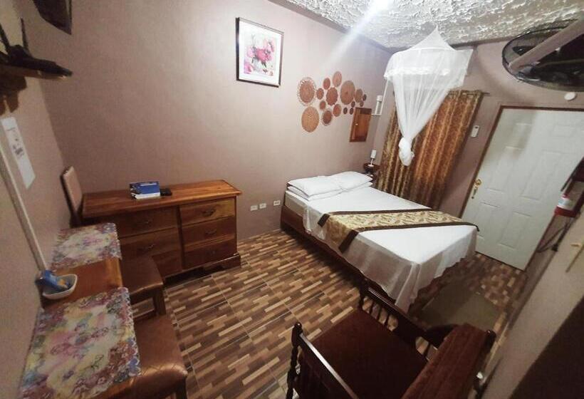 اتاق اکونومی, Mesmerize Guest House