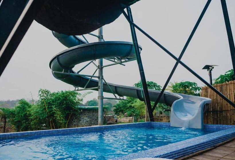 Студио Стандарт с Балконом, Anchaviyo Resort