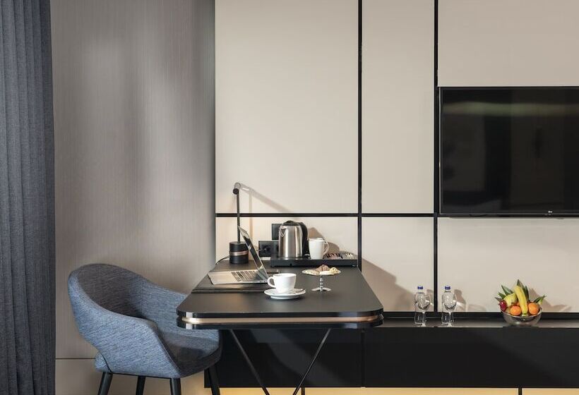 スタンダードルーム, Crowne Plaza   Istanbul Tuzla Viaport Marina, An Ihg