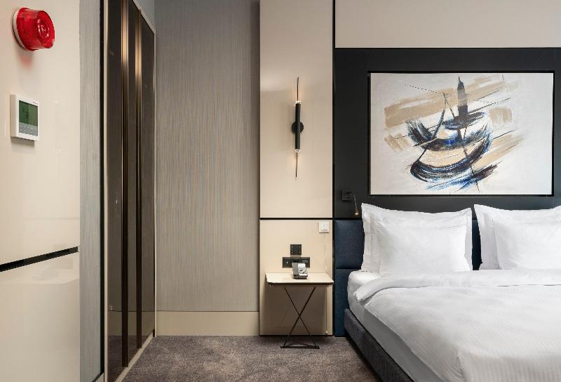キングサイズベッドのスタンダードルーム, Crowne Plaza   Istanbul Tuzla Viaport Marina, An Ihg