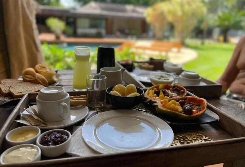 اتاق لوکس, Villa Bulan
